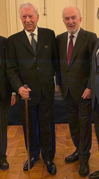 Mario Vargas Llosa y Santiago Muñoz Machado