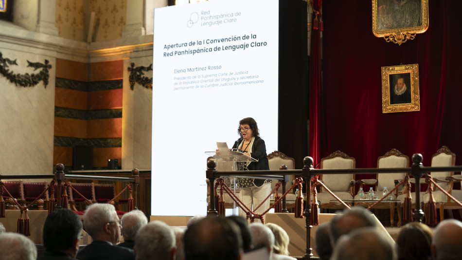 Elena Martínez Rosso, presidenta de la Suprema Corte de Justicia de la República Oriental del Uruguay y secretaria permanente de la Cumbre Judicial Iberoamericana (foto: RAE)